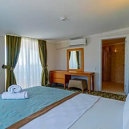 Szálloda Club Sun Paradise 3*