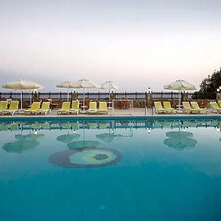 Club Sun Paradise Hotel