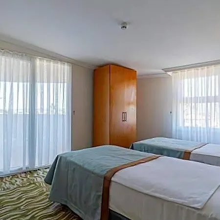 Club Sun Paradise Hotel 3*